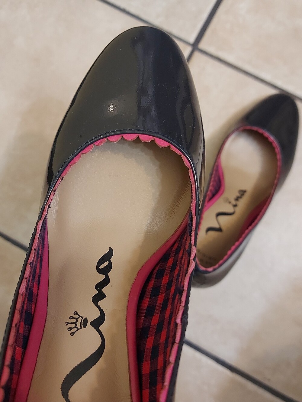 Nina Women's Patent Leather Pumps — Size 8 M - Picture 7 of 15